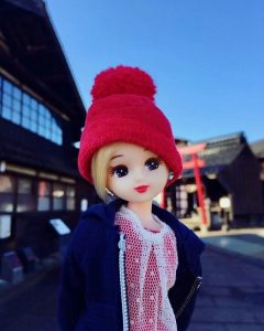 Cute Doll with Red Cap DP
