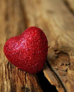 Red Glitter Heart Dp